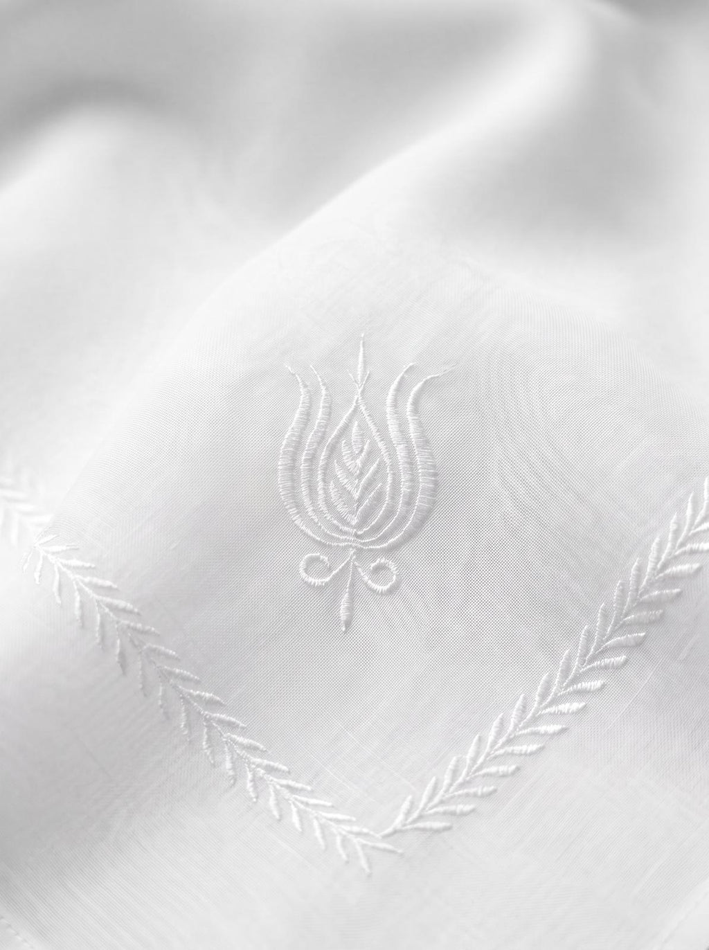 Mesayan Small Pattern Ghutra -  غترة مسيان – النقشة الصغيرة