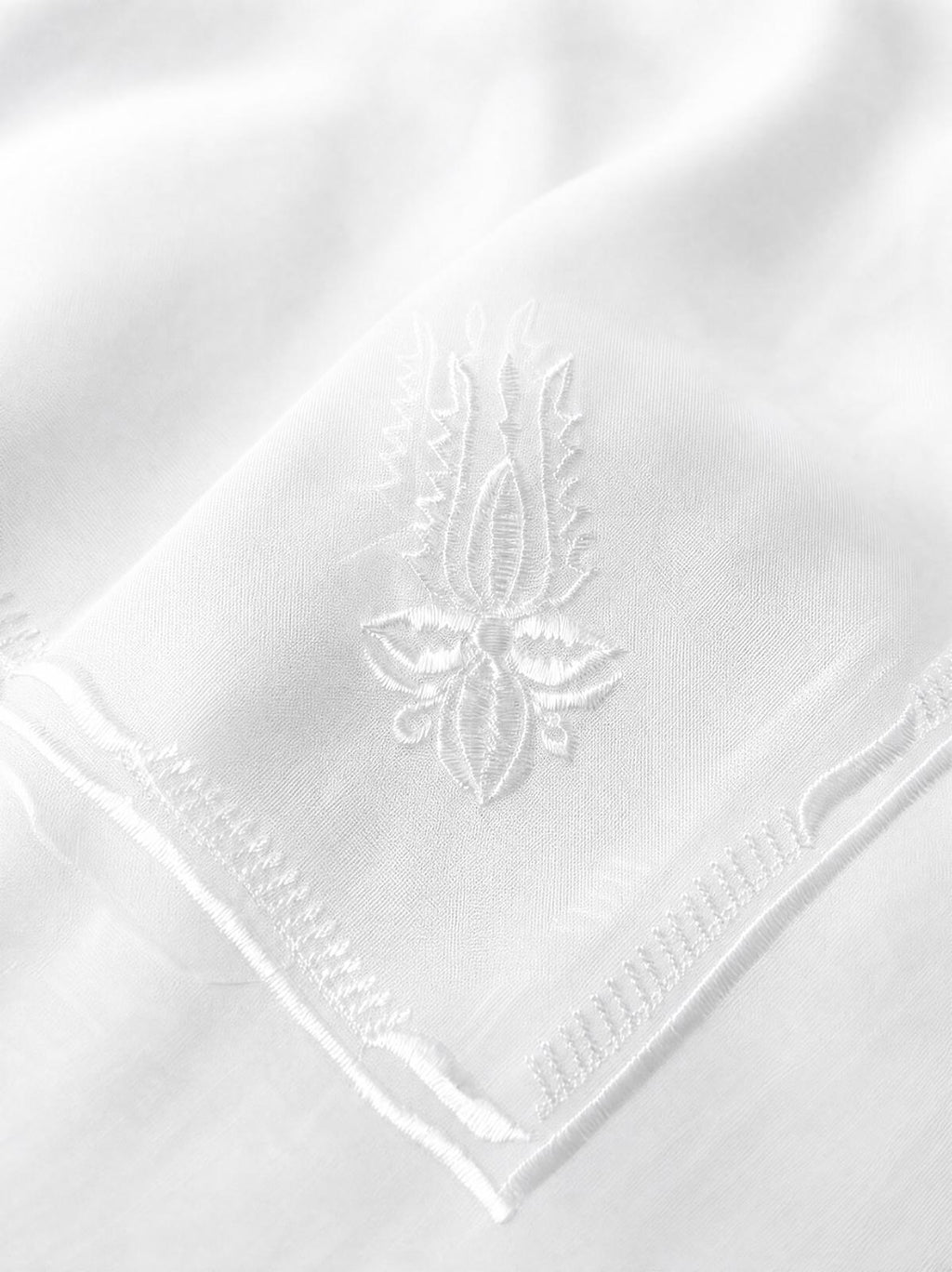 Mesayan Medium Pattern Ghutra - غترة مسيان النقشة الوسط